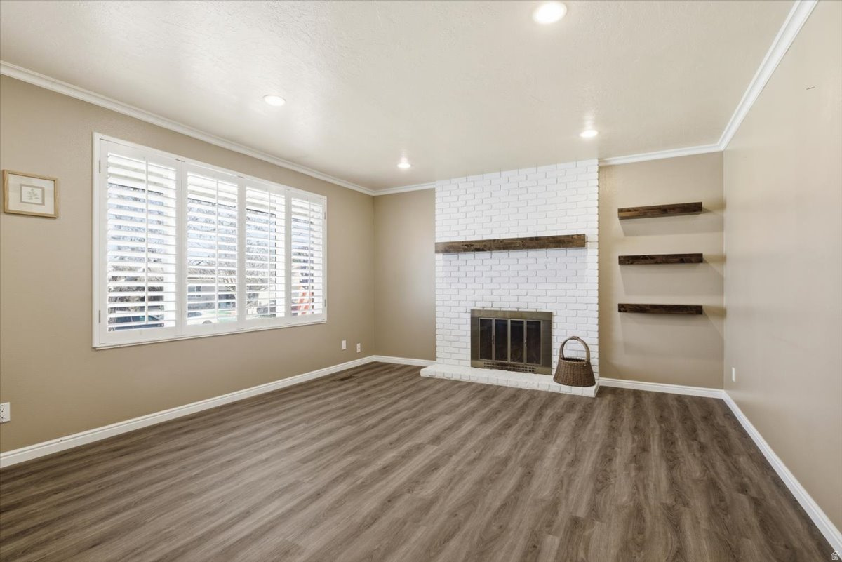 MEADOW CREST - Residential