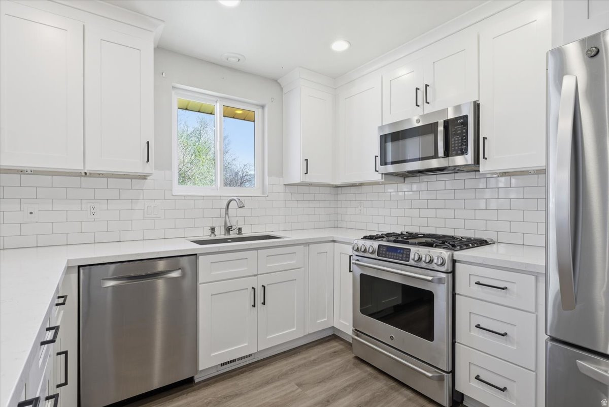 MEADOW CREST - Residential