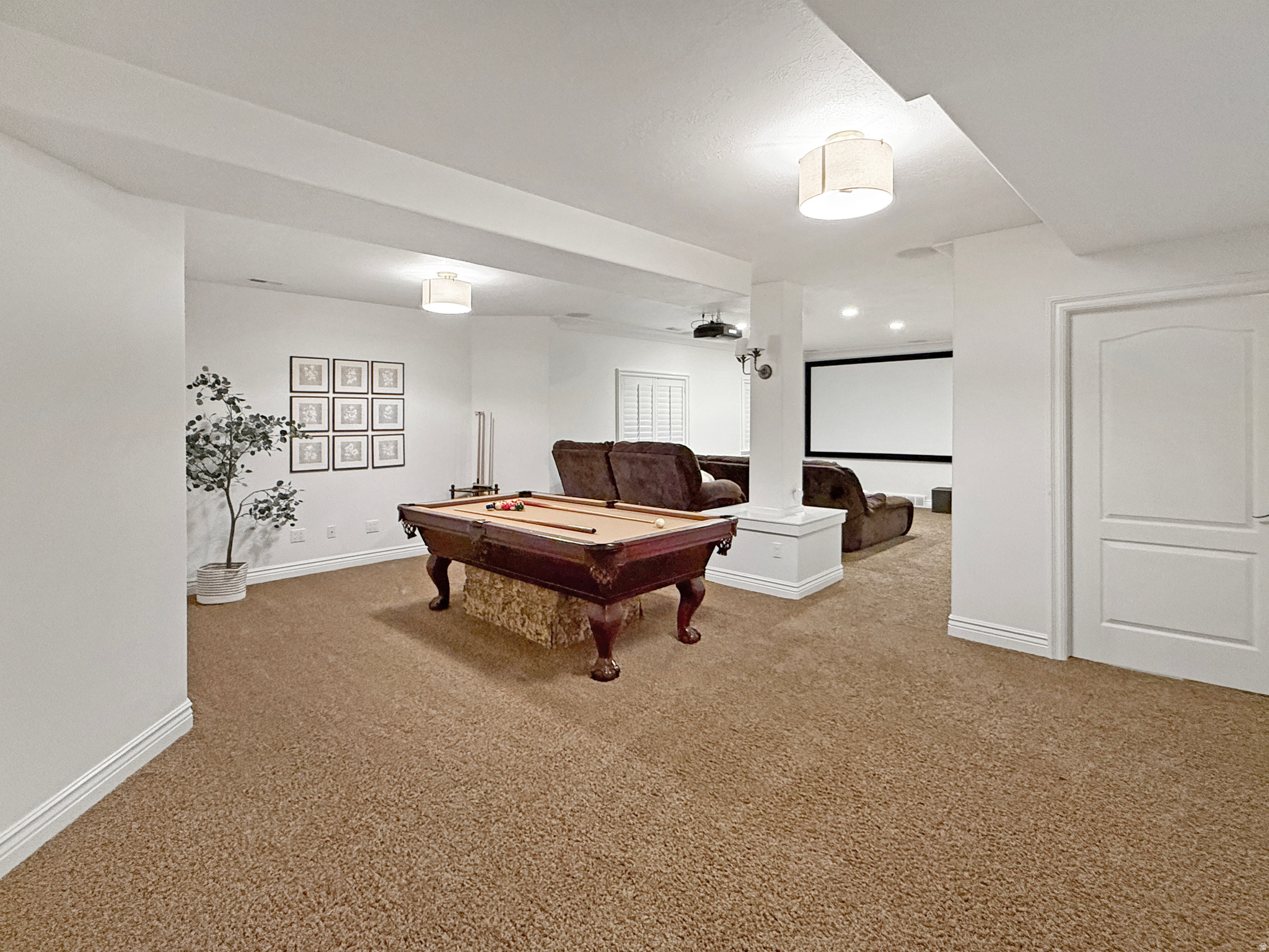 WILLOW SPRINGS - Residential