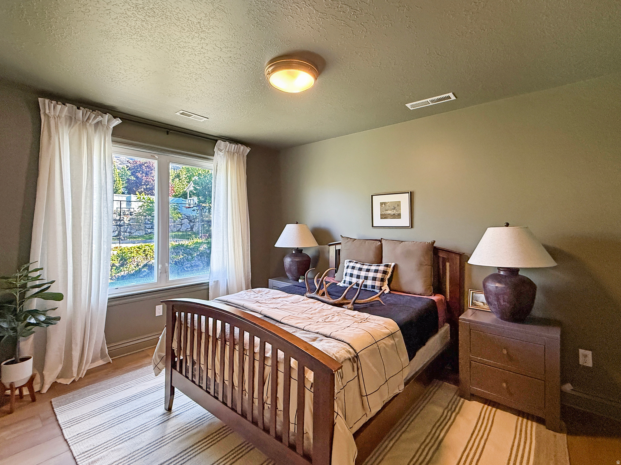 WILLOW SPRINGS - Residential