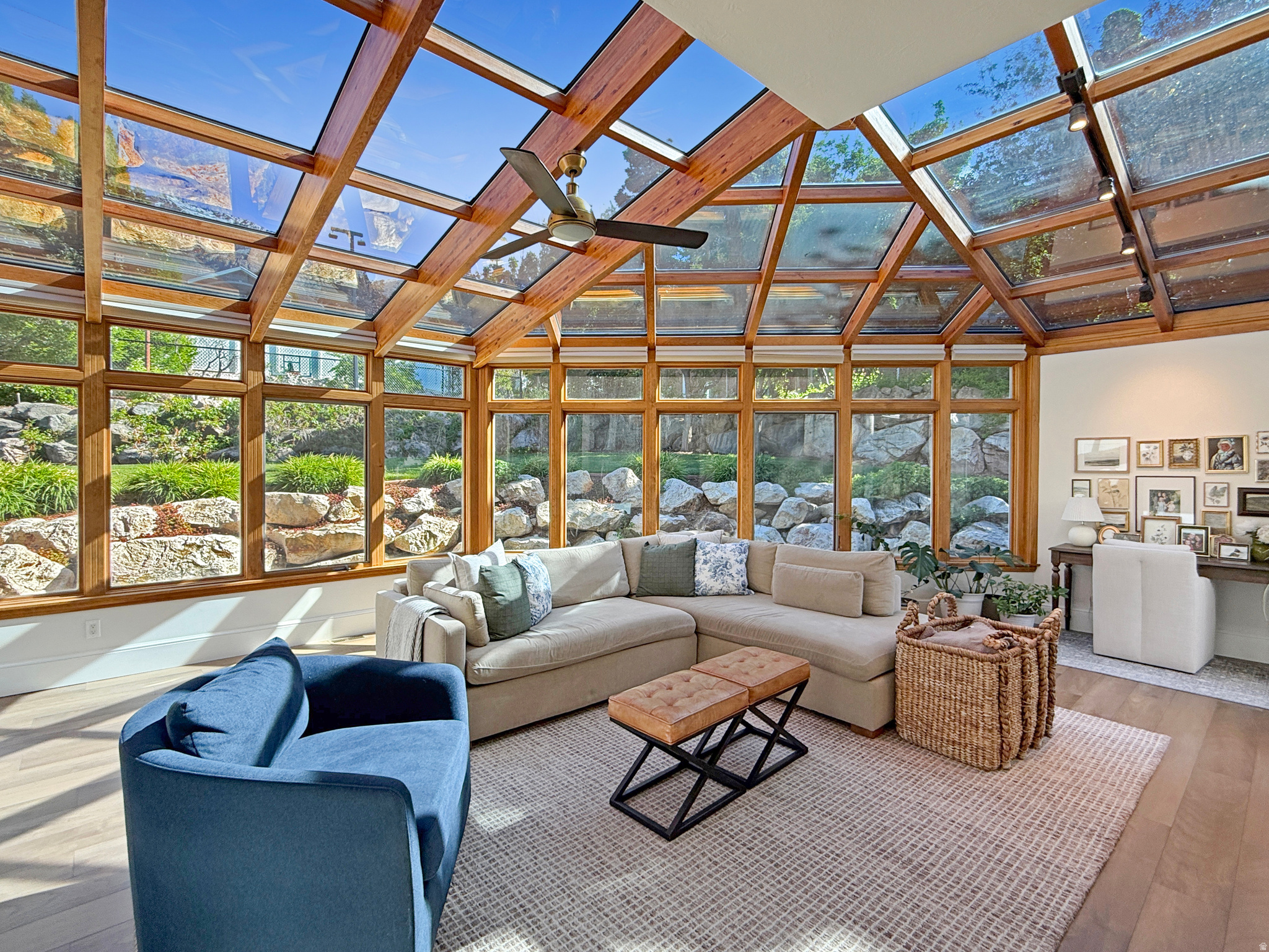 WILLOW SPRINGS - Residential