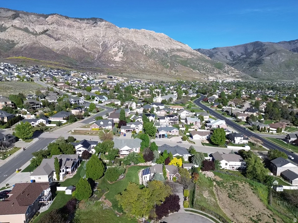 WILLOW SPRINGS - Residential