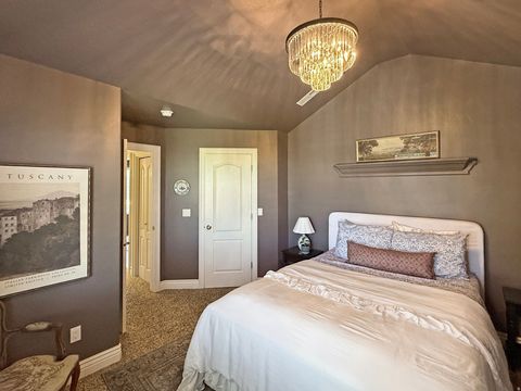Tiny photo for 554 E 3575 N, North Ogden, UT 84414 (MLS # 2156226)