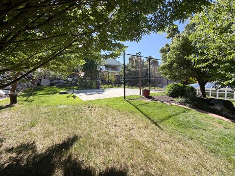 Tiny photo for 554 E 3575 N, North Ogden, UT 84414 (MLS # 2156226)