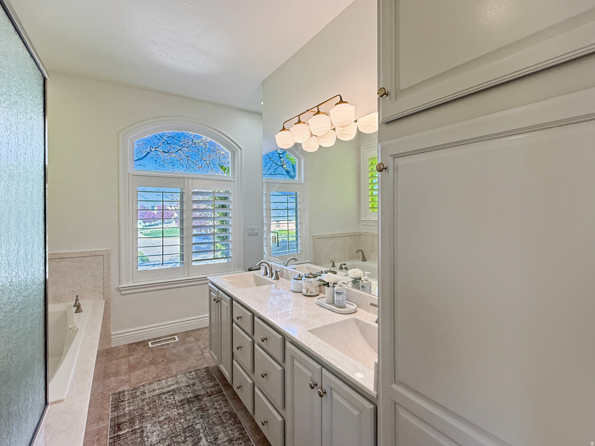 WILLOW SPRINGS - Residential