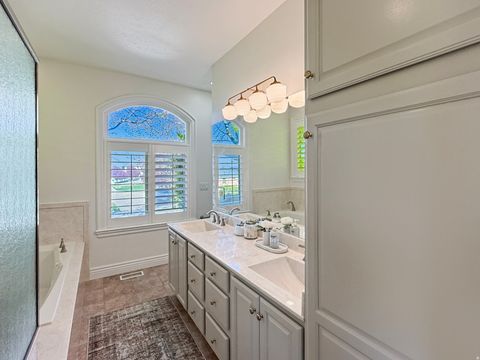 Tiny photo for 554 E 3575 N, North Ogden, UT 84414 (MLS # 2156226)