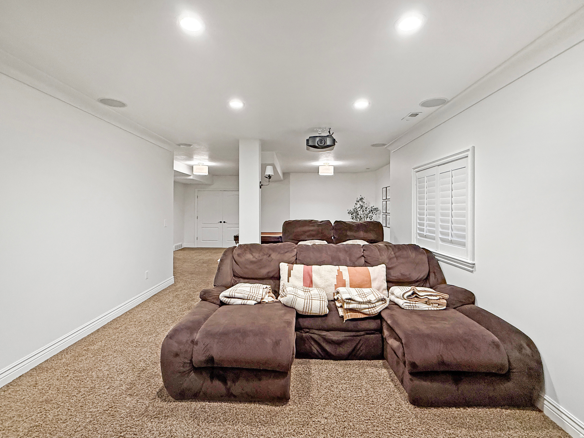 WILLOW SPRINGS - Residential