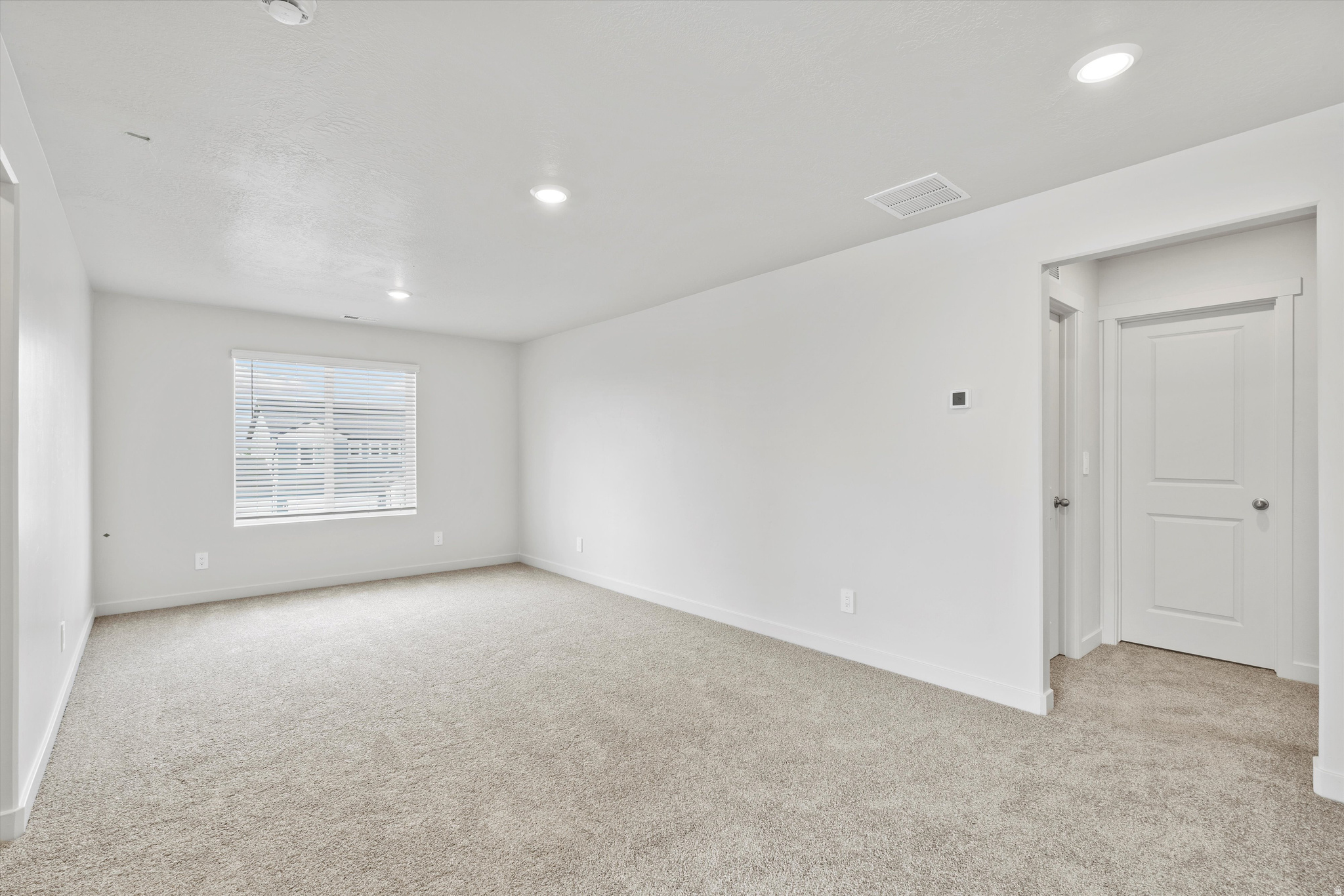 VISTA MEADOWS - Residential