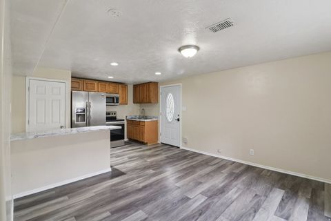 Tiny photo for 1566 S 840 W, Payson, UT 84651 (MLS # 2147512)