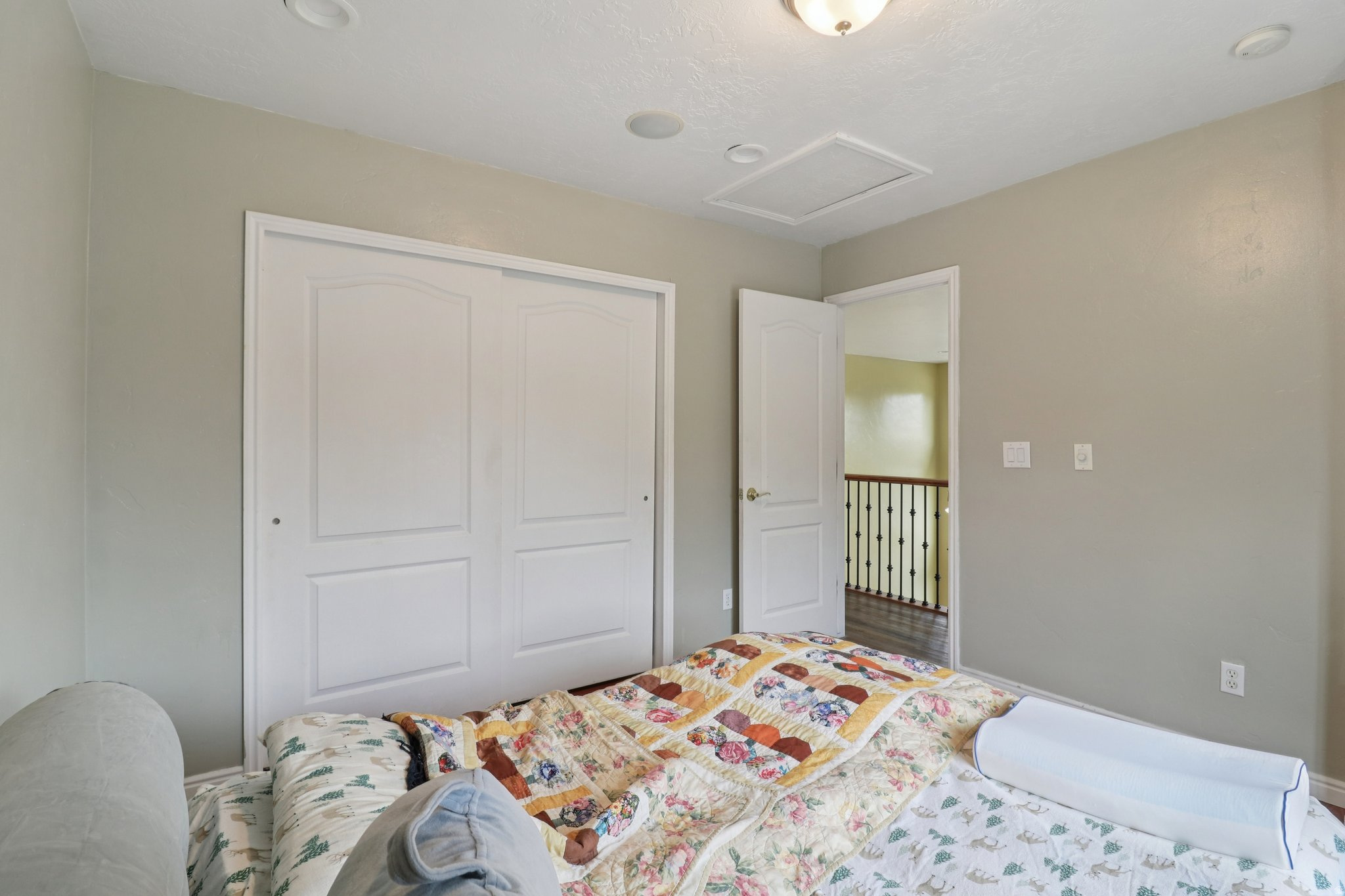 THE MAPLES AT BROOKS - Residential