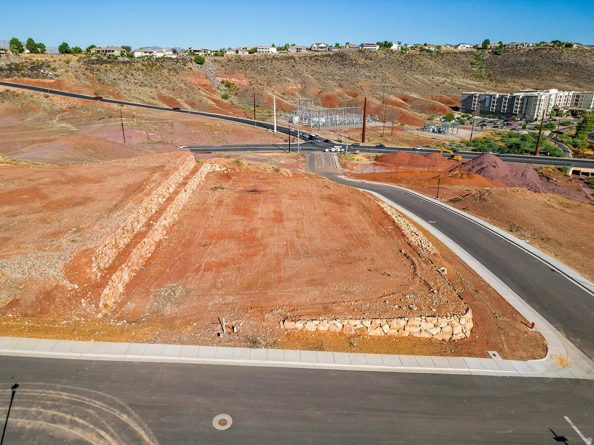 KNETTAS KNOLL SUBDIVISION - Land