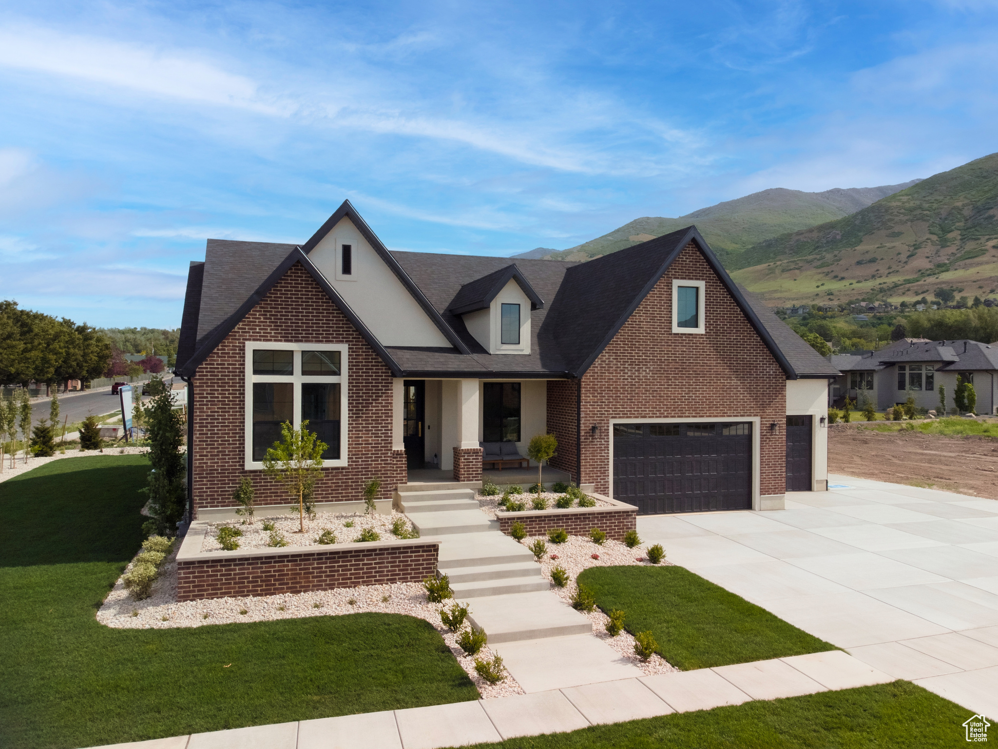 694 W Hidden Farm Dr, Farmington, Utah image 1
