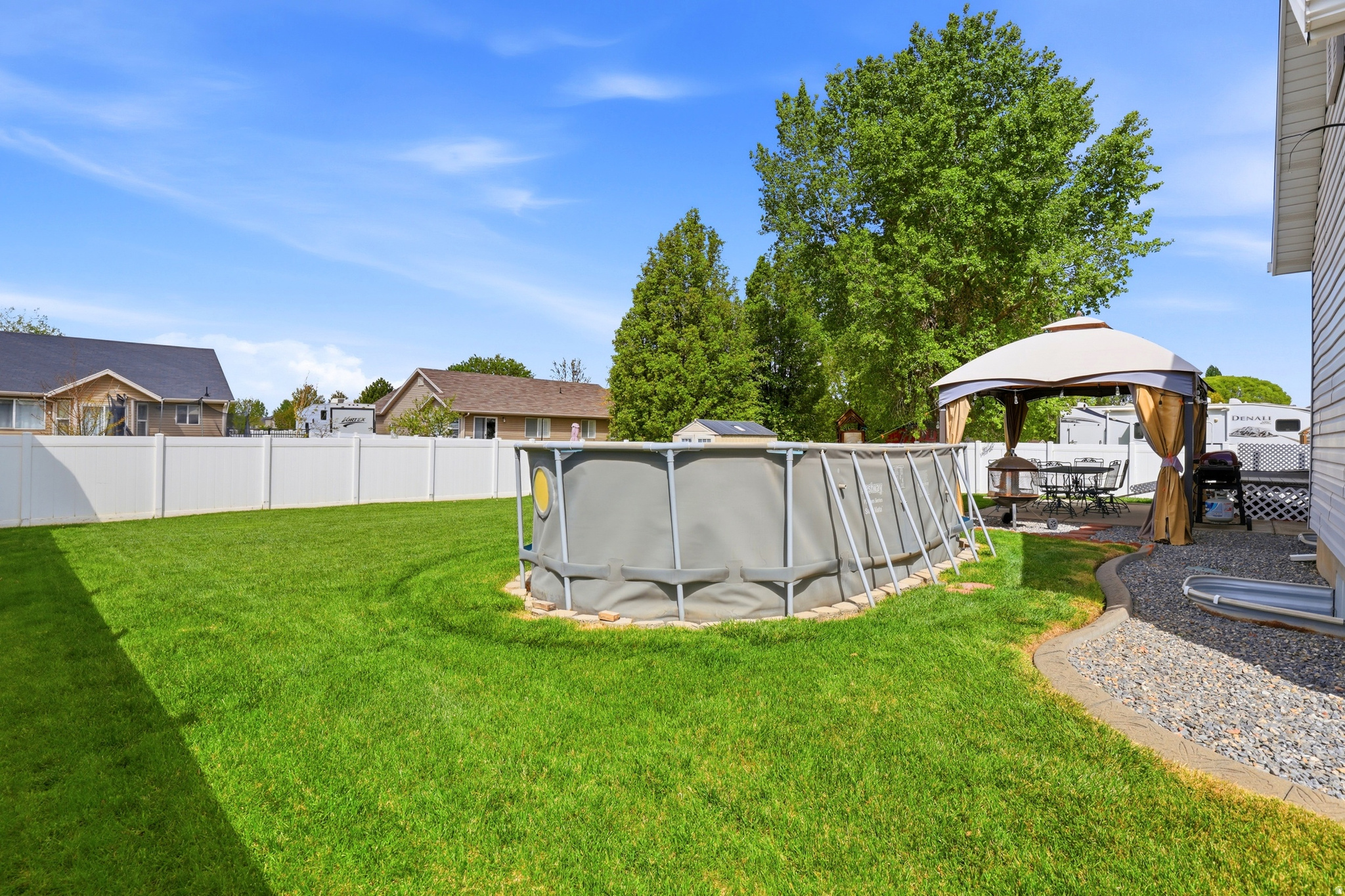 LEXINGTON - Residential