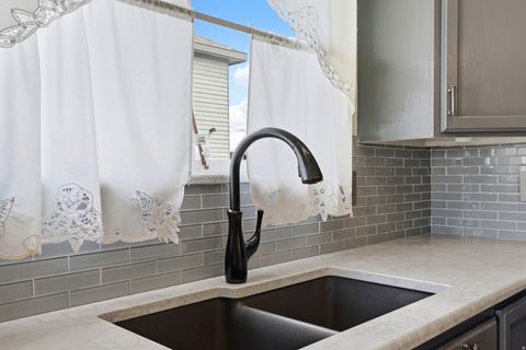 Tiny photo for 1379 N 2530 W, Clinton, UT 84015 (MLS # 2151886)