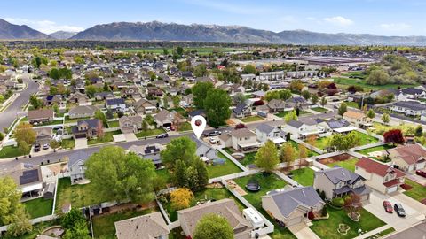 Tiny photo for 1379 N 2530 W, Clinton, UT 84015 (MLS # 2151886)