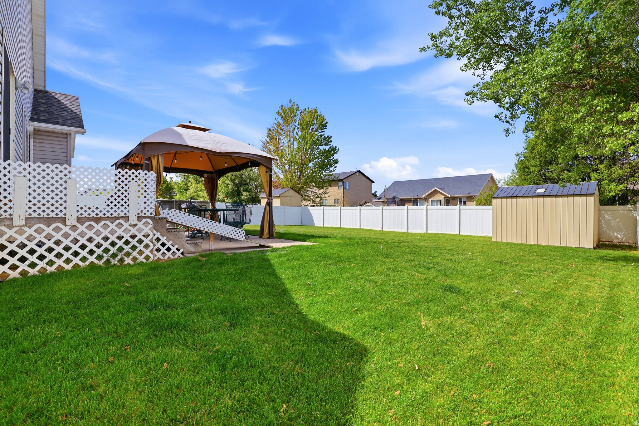 LEXINGTON - Residential