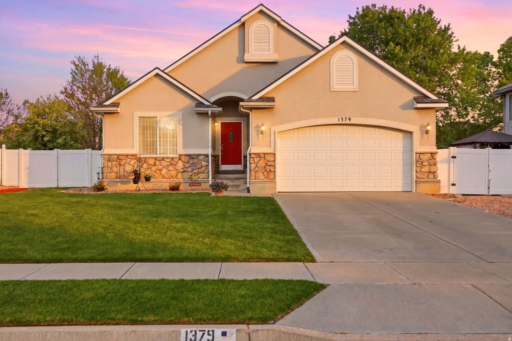 Photo of 1379 N 2530 W, Clinton, UT 84015 (MLS # 2151886)