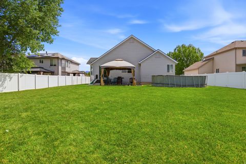 Tiny photo for 1379 N 2530 W, Clinton, UT 84015 (MLS # 2151886)