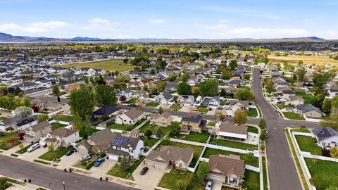 Tiny photo for 1379 N 2530 W, Clinton, UT 84015 (MLS # 2151886)