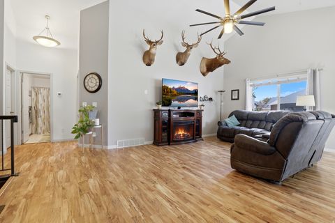 Tiny photo for 1379 N 2530 W, Clinton, UT 84015 (MLS # 2151886)