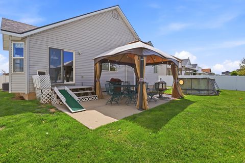 Tiny photo for 1379 N 2530 W, Clinton, UT 84015 (MLS # 2151886)