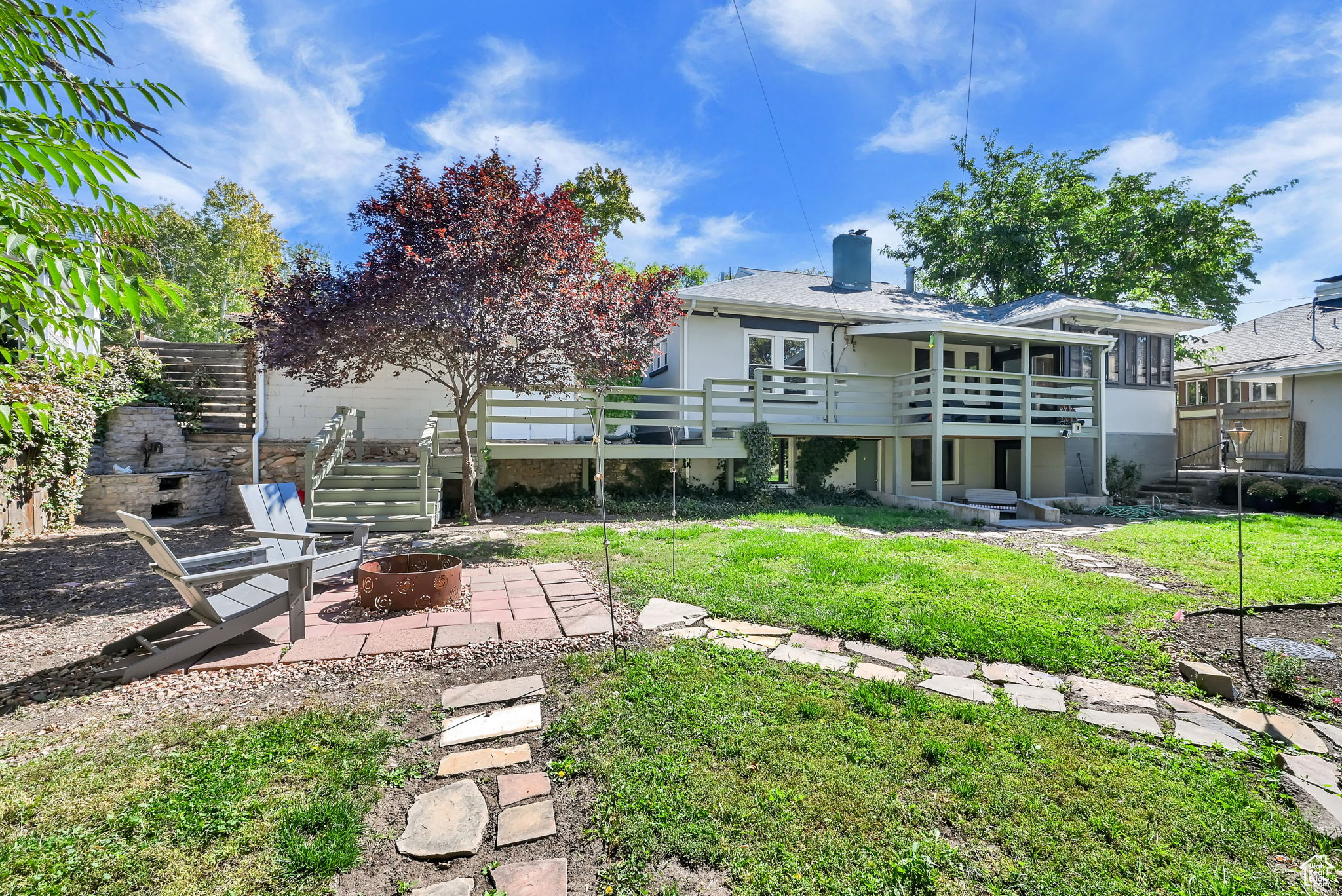 YALECREST - Residential