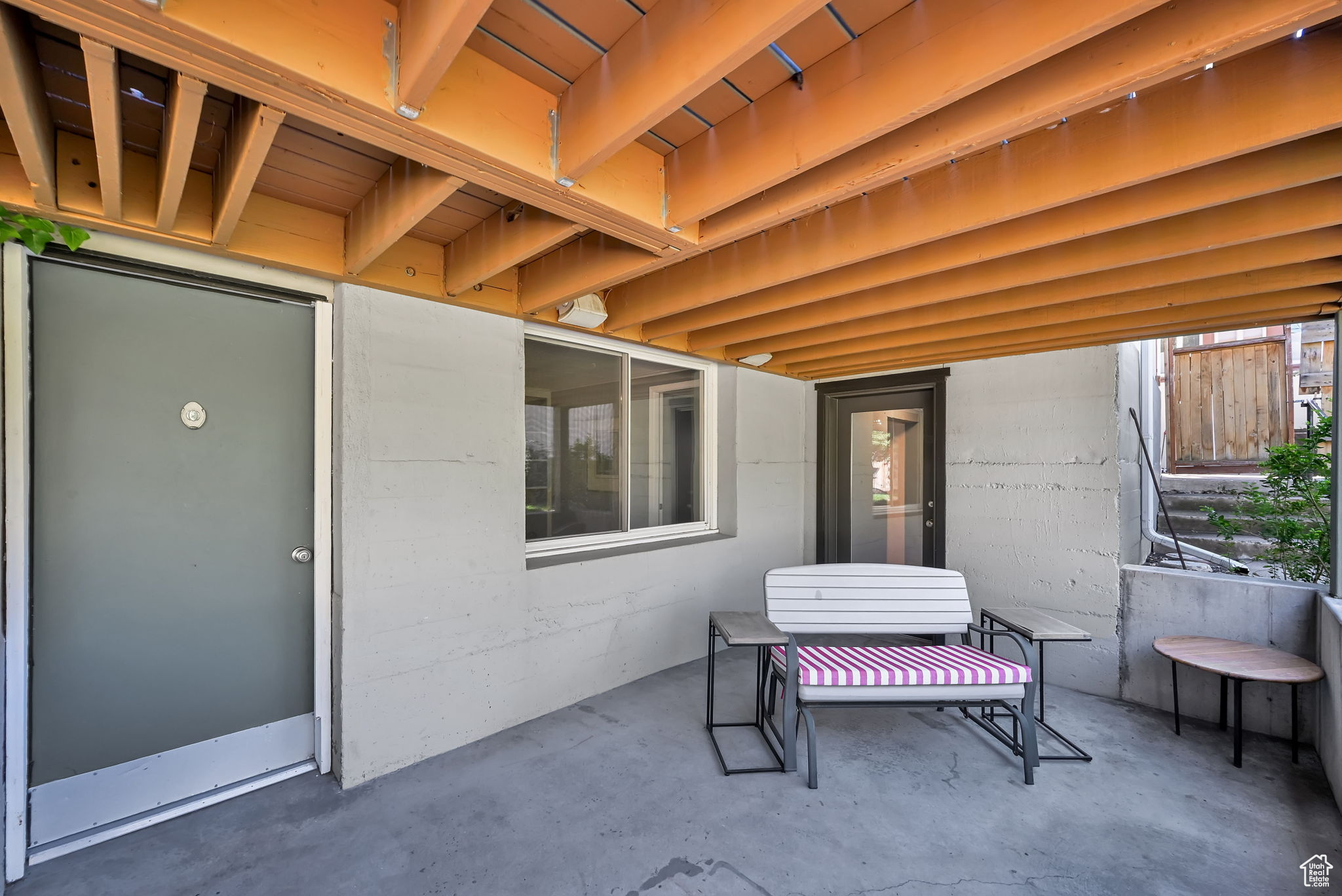 YALECREST - Residential