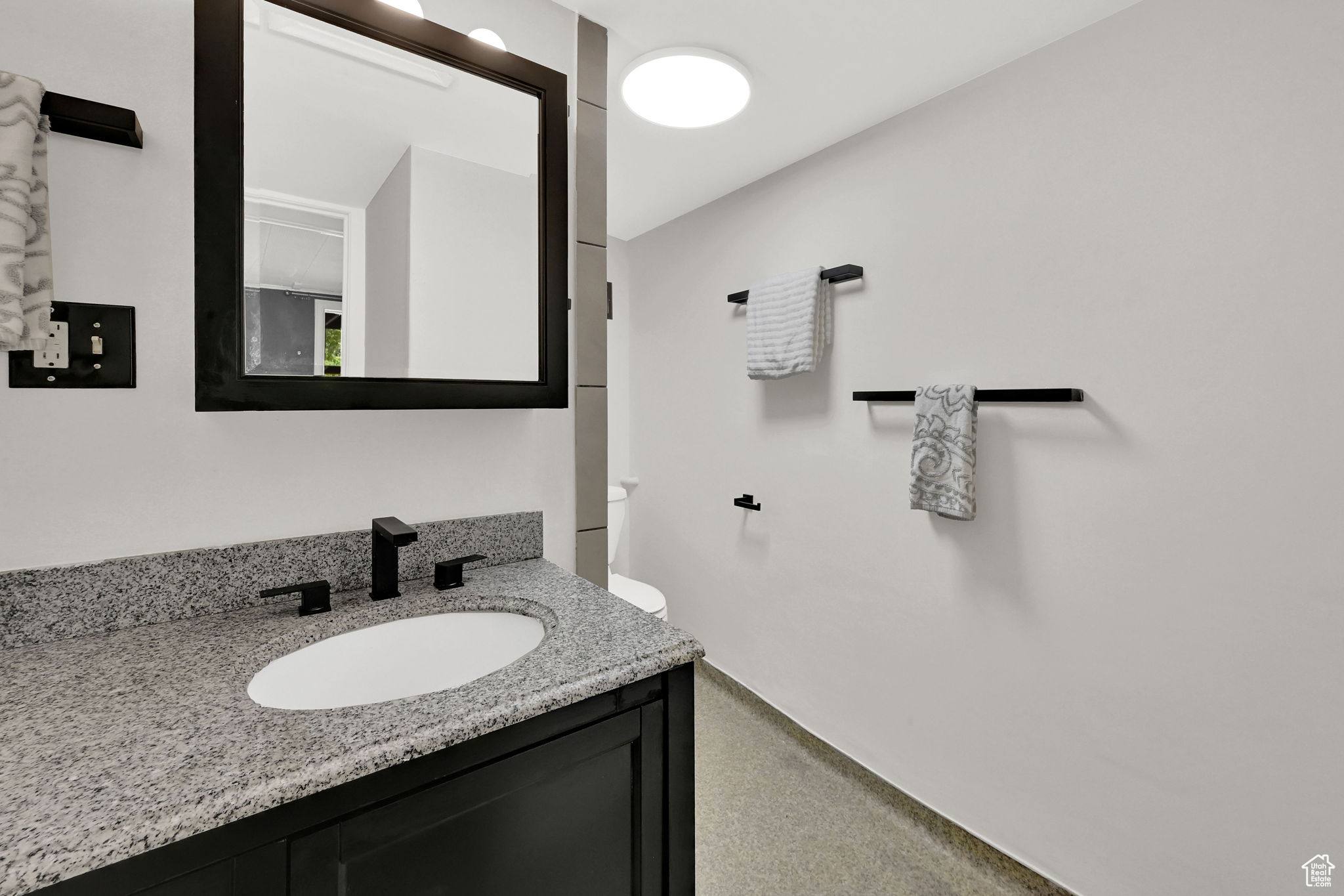 YALECREST - Residential