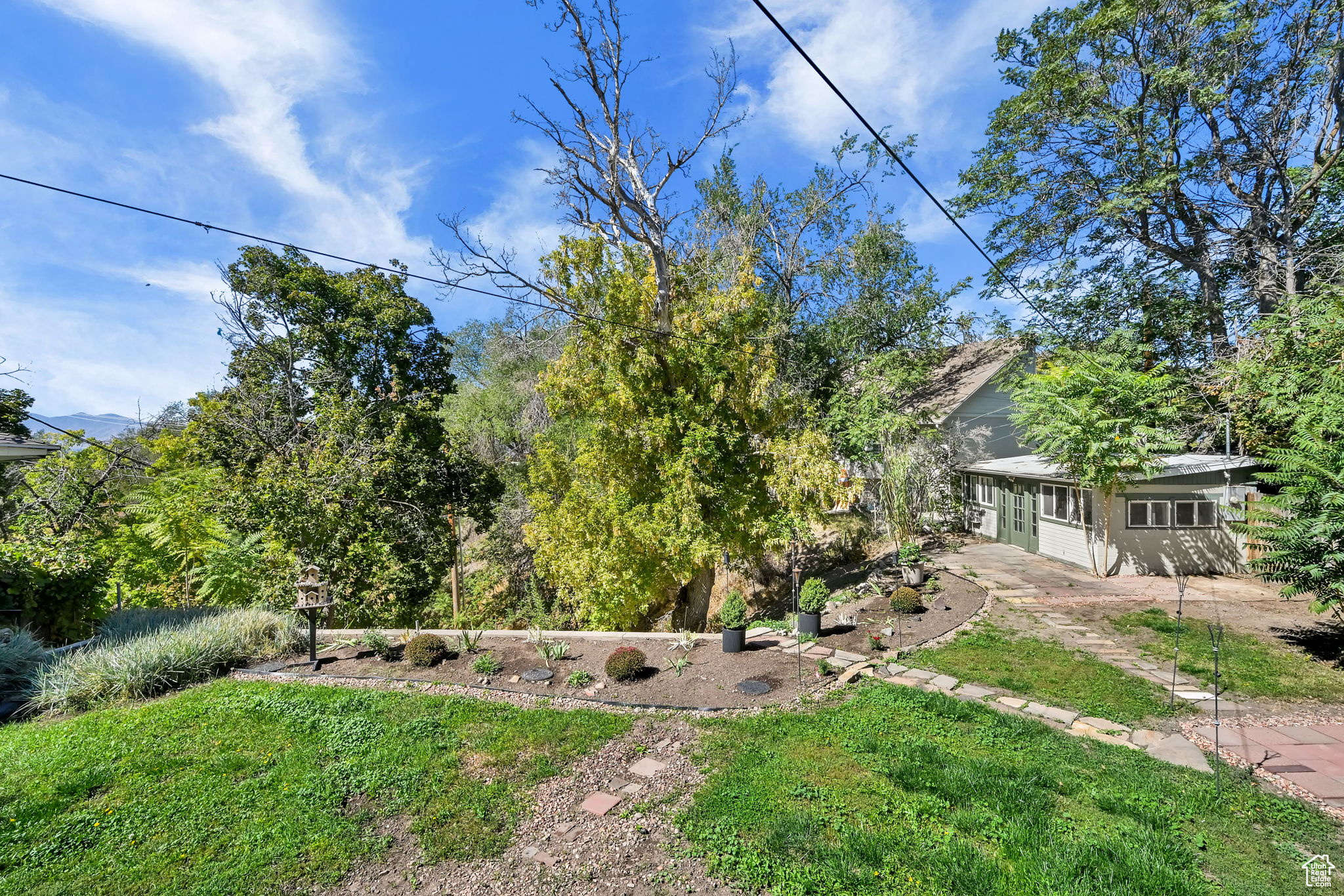 YALECREST - Residential