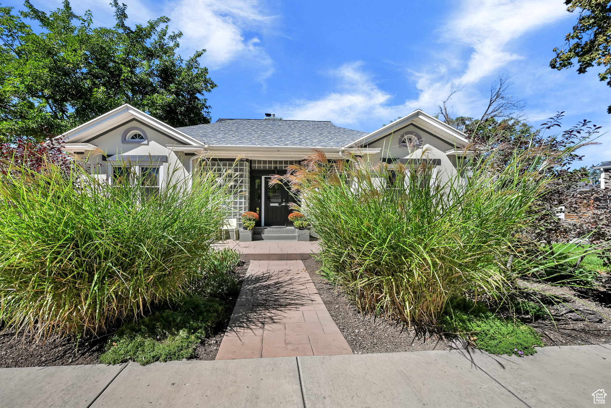 YALECREST - Residential