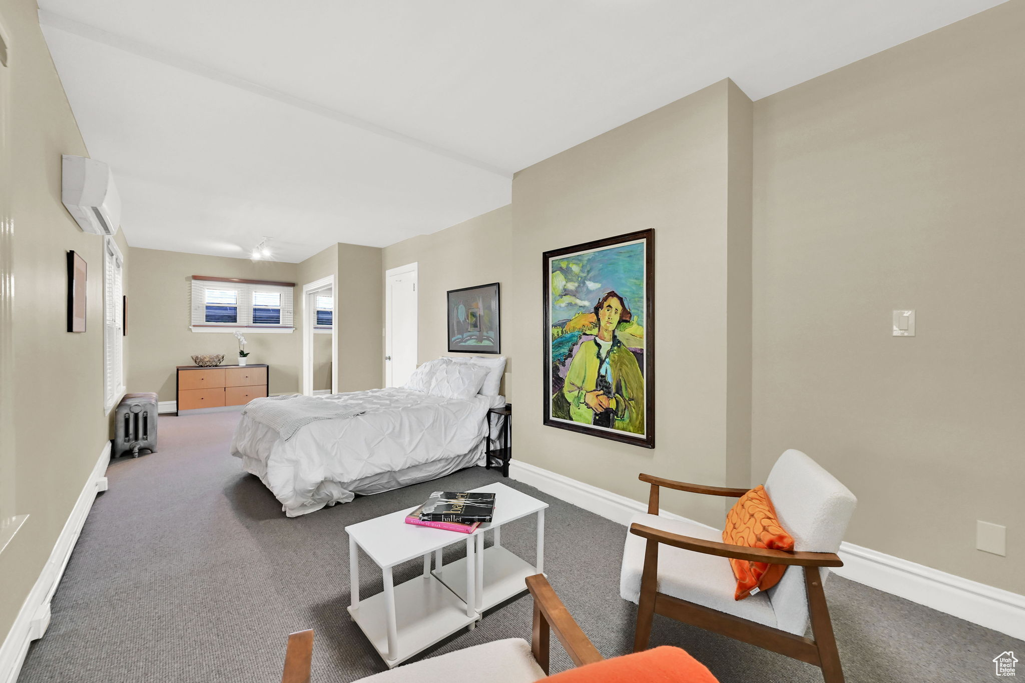 YALECREST - Residential