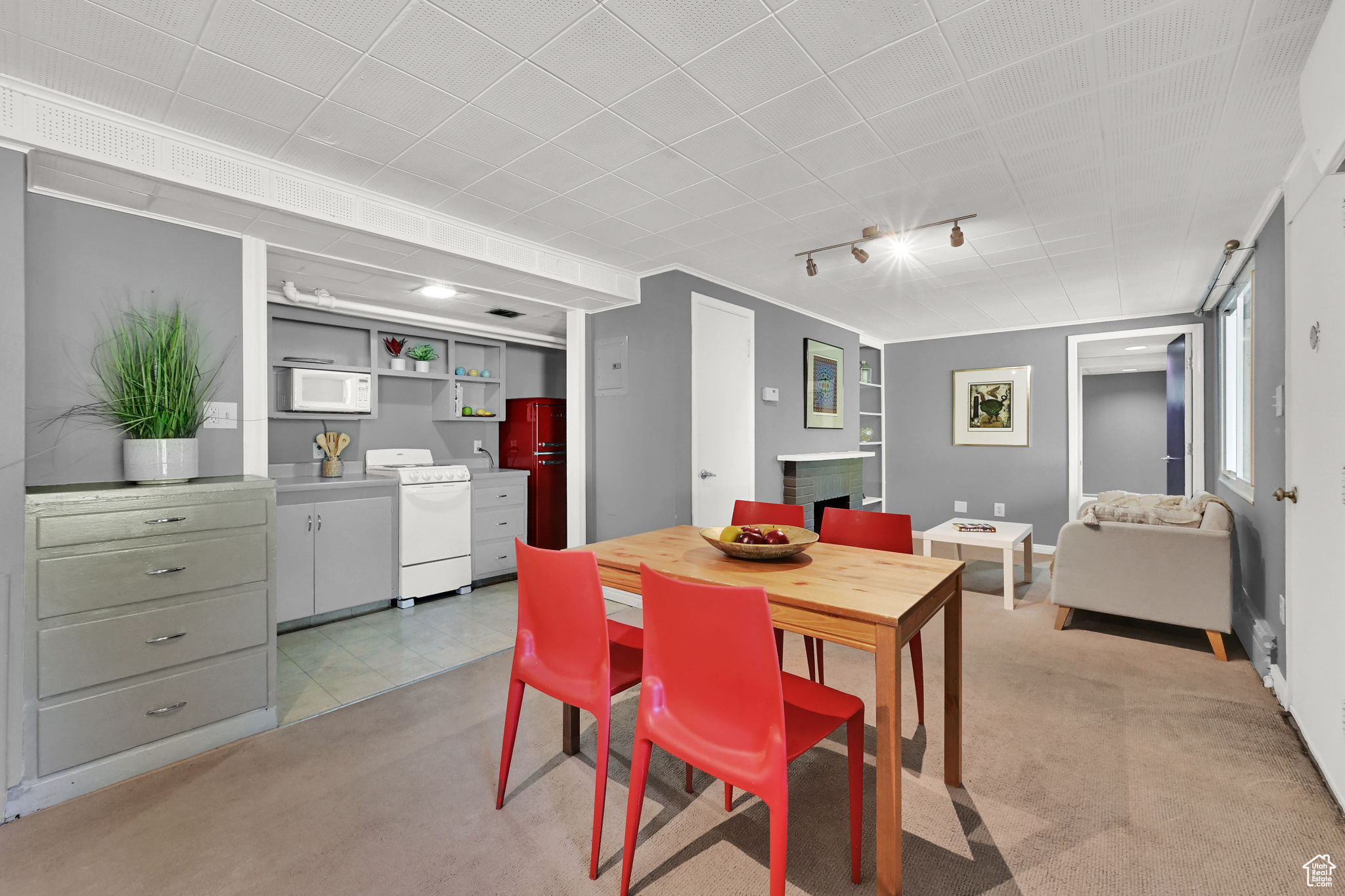 YALECREST - Residential