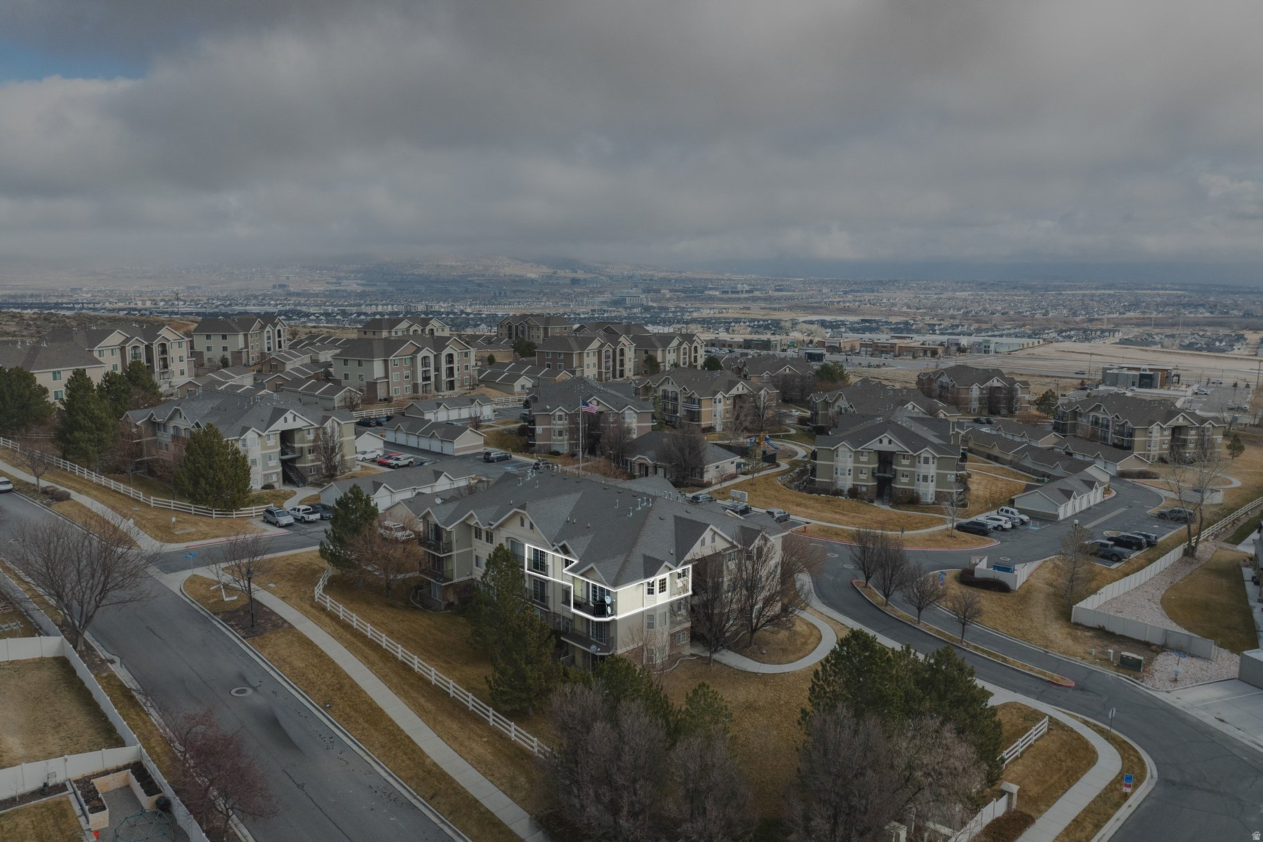 HARVEST HILL - Residential