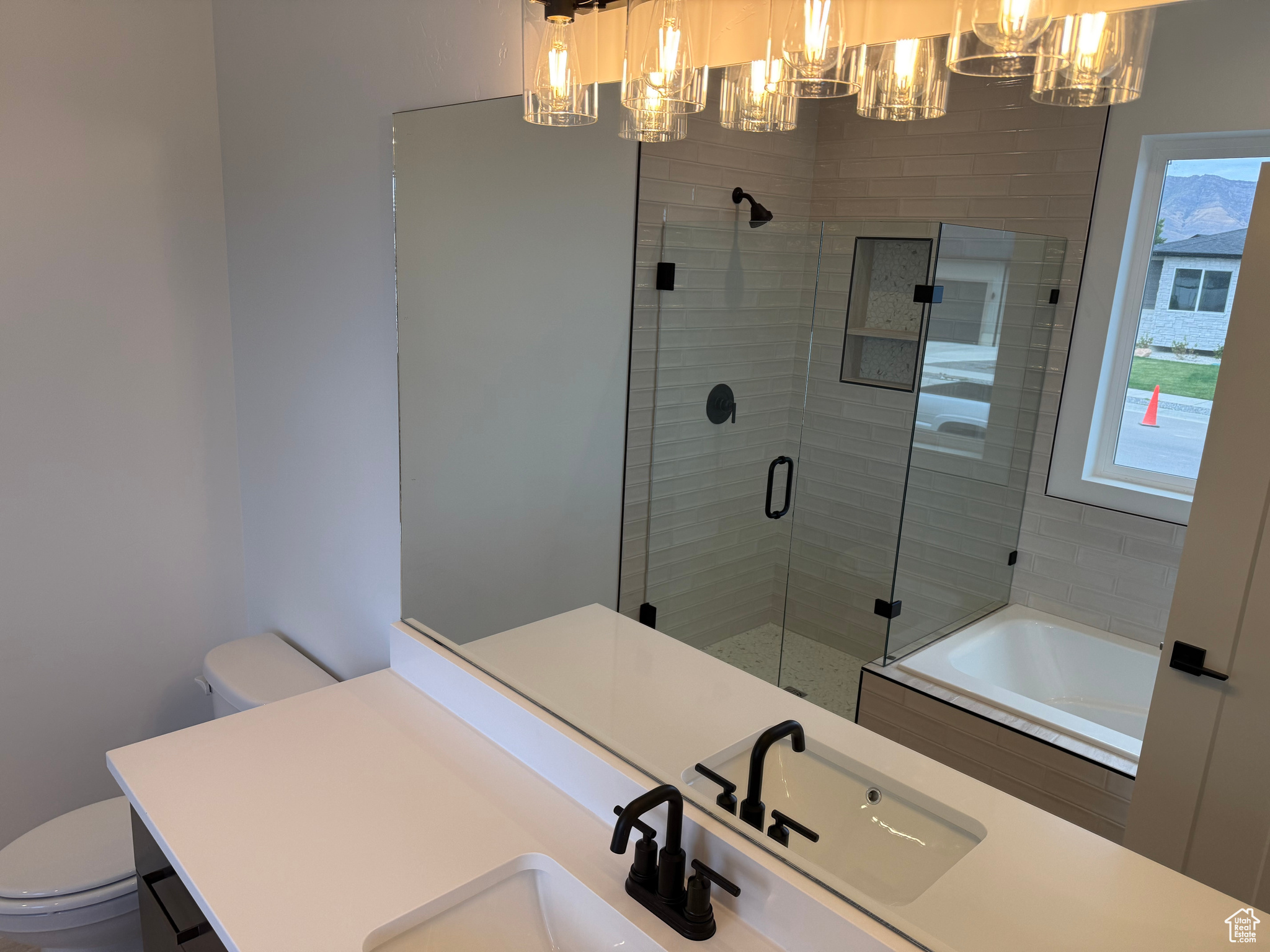 SUNNYSIDE ESTATES SUBDIVISION - Residential