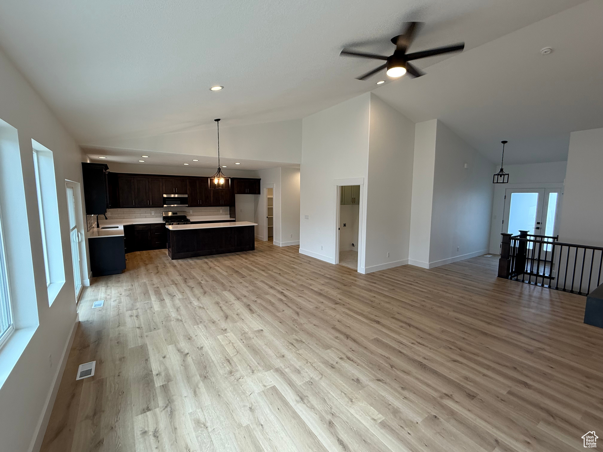 SUNNYSIDE ESTATES SUBDIVISION - Residential