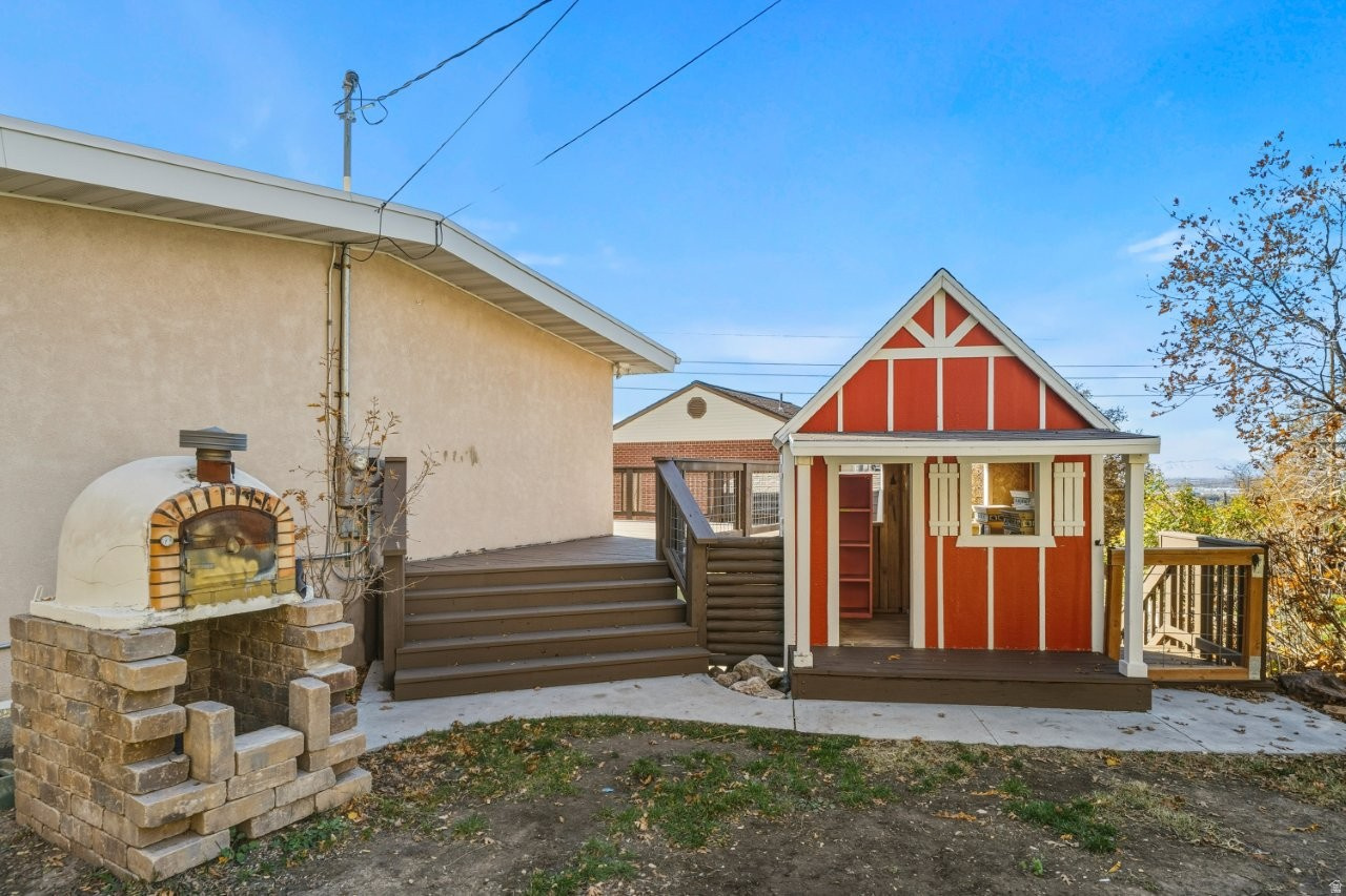 ROMNEY ADDITION - Residential