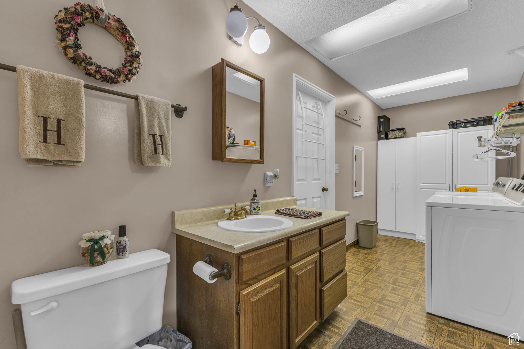 4796 S Quailbrook Cir, Taylorsville, Utah image 13