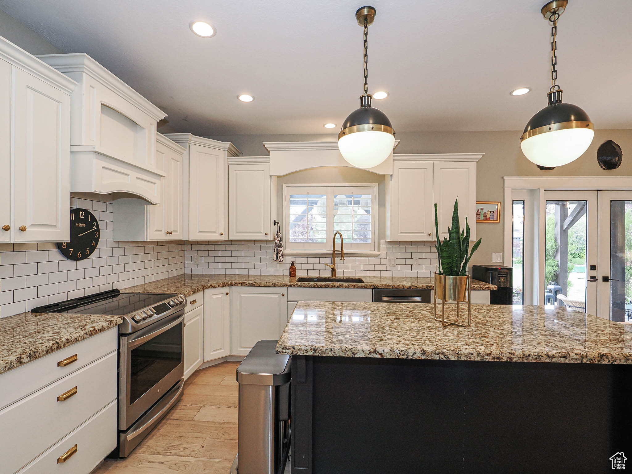 12683 N Angels Gate, Highland, Utah image 18