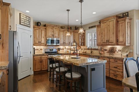 Tiny photo for 7459 S 1075 E, South Weber, UT 84405 (MLS # 2163277)