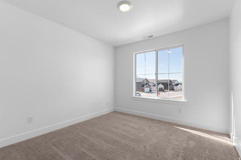 Tiny photo for 1559 E 1010 N #206, Salem, UT 84653 (MLS # 2167951)