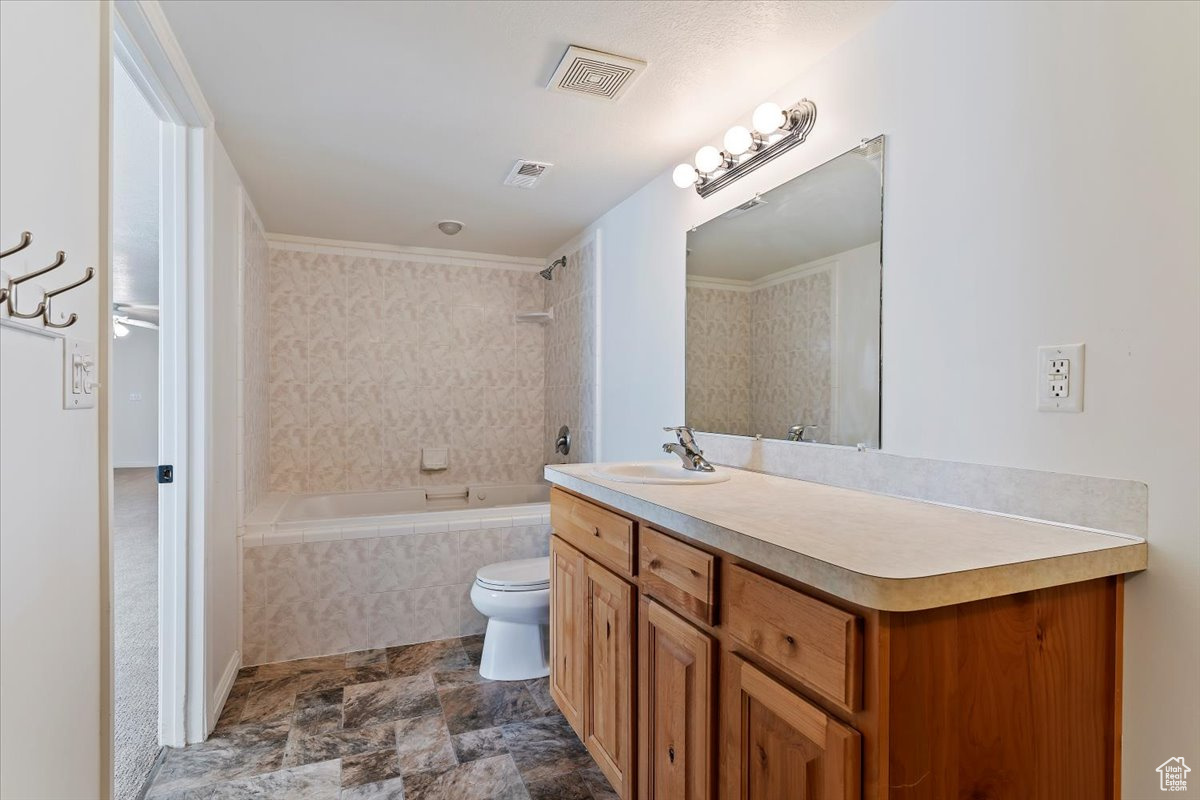 MUIRFIELD - Residential