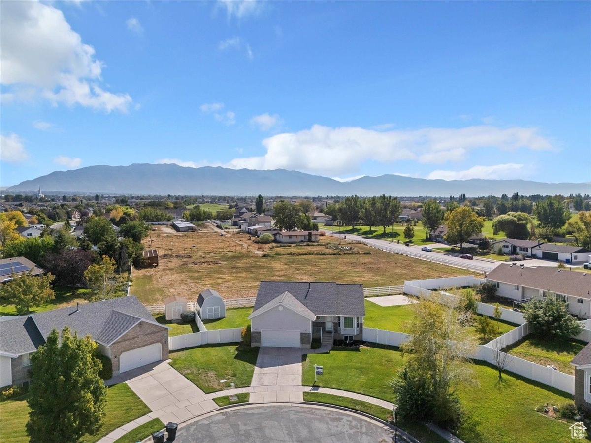 MUIRFIELD - Residential