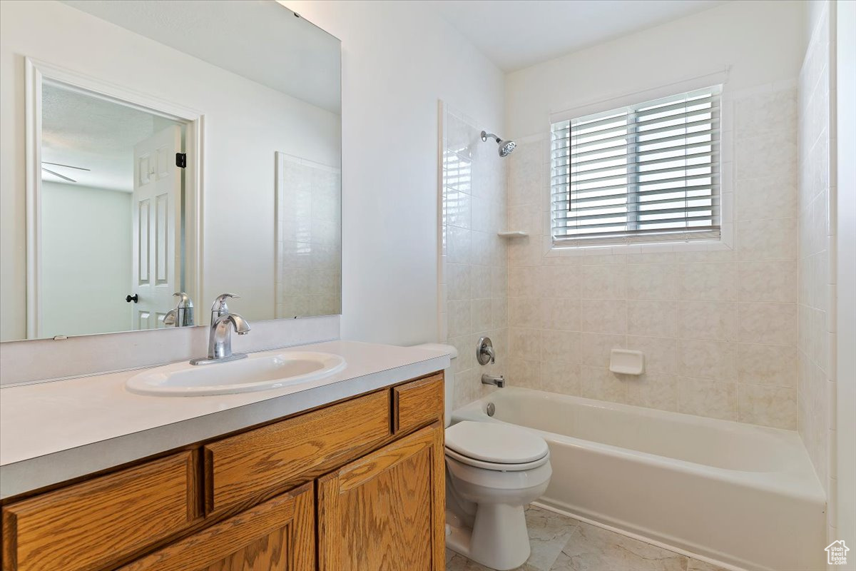 MUIRFIELD - Residential