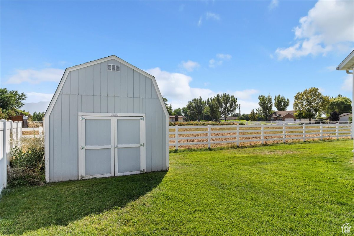 MUIRFIELD - Residential