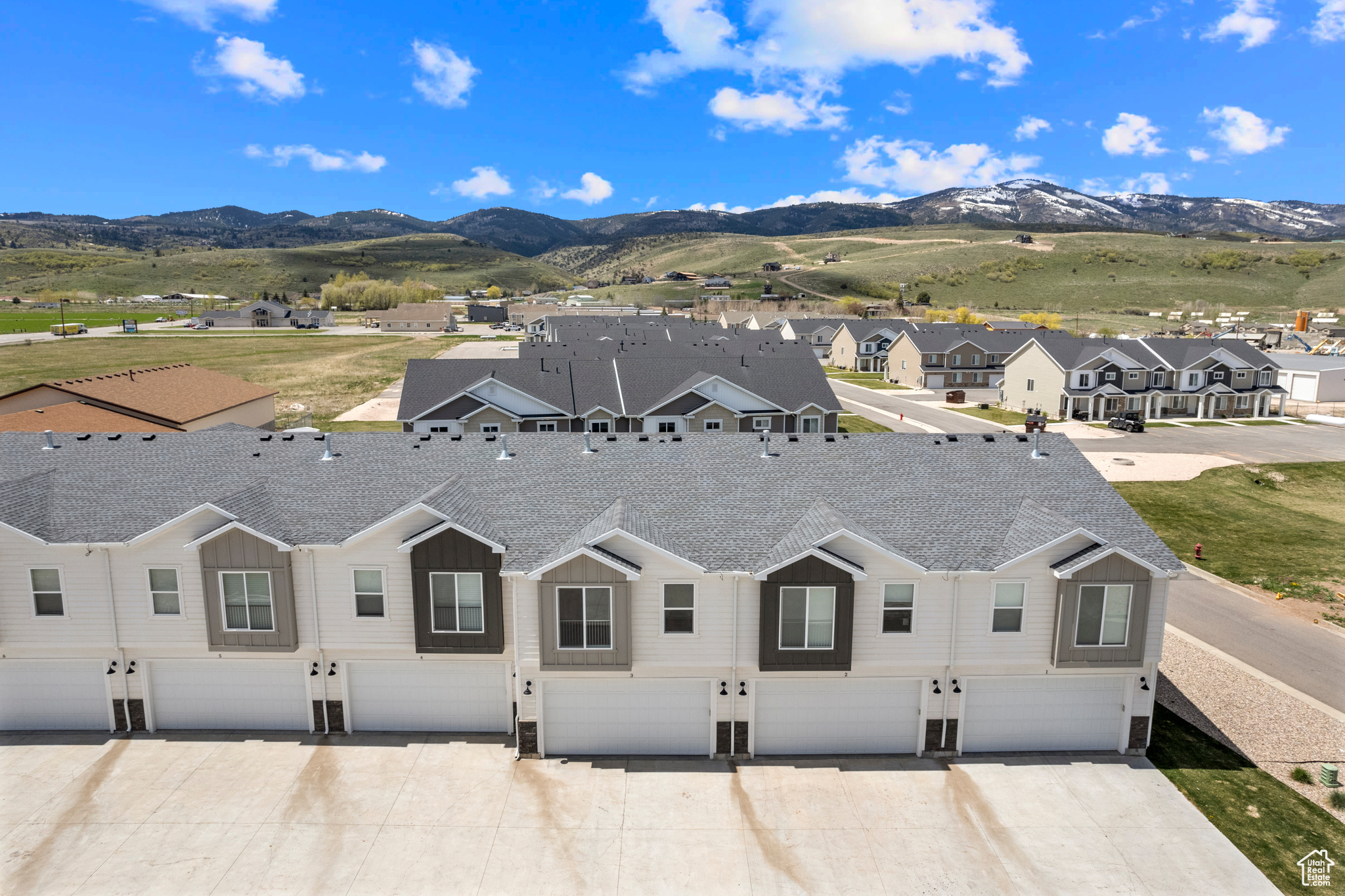 150 W Seasons Loop #3, Garden City, Utah image 3