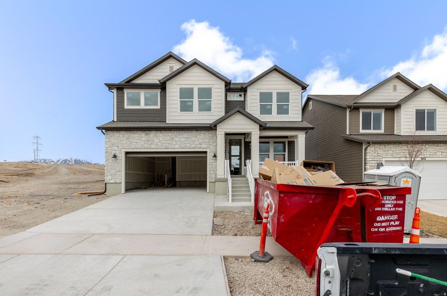 Discover Highridge at Mt. Saratoga! A stunning master-planned community where modern living meets thoughtful design. Our single-family floorplans feature open-concept layouts that maximize space while offering the privacy you need, all tailored to fit your lifestyle. With parks, trails, and expansive open spaces, Highridge delivers the perfect balance of convenience and tranquility. Contact us today to learn more or schedule your visit to experience the community firsthand! (PEYTON LOT 611)