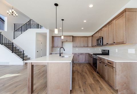 Tiny photo for 907 N BANNER DR #611, Saratoga Springs, UT 84045 (MLS # 2127235)