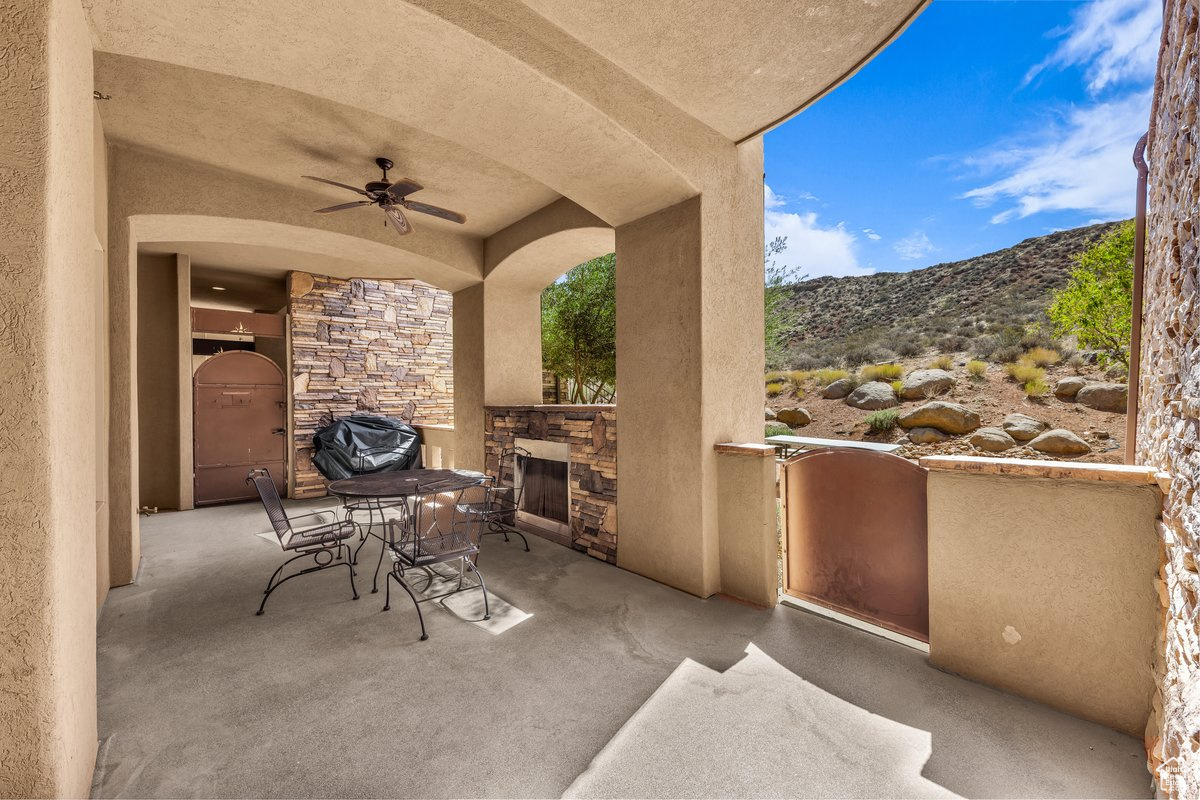 CORAL SPRINGS CONDOS 2 AMD & EXT - Residential