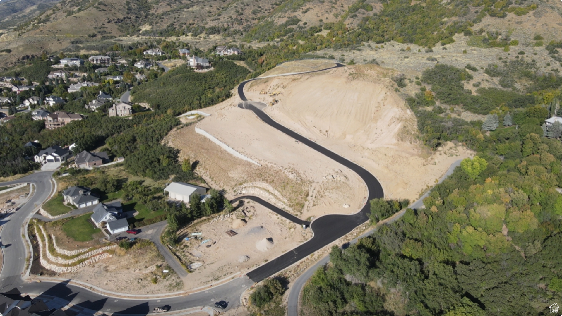 1482 N Stone House Bend Bnd #409, Kaysville, Utah image 2