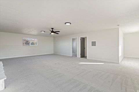 Tiny photo for 19 E NORTH CANYON RD, Bountiful, UT 84010 (MLS # 2127245)